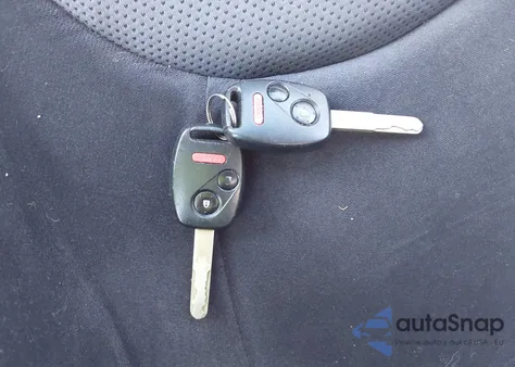 2008 Honda Fit Sport from USA, damaged, VIN JHMGD38688S044131